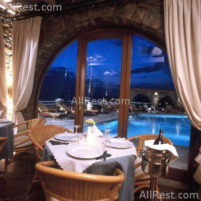 Kouros Hotel & Suites 20